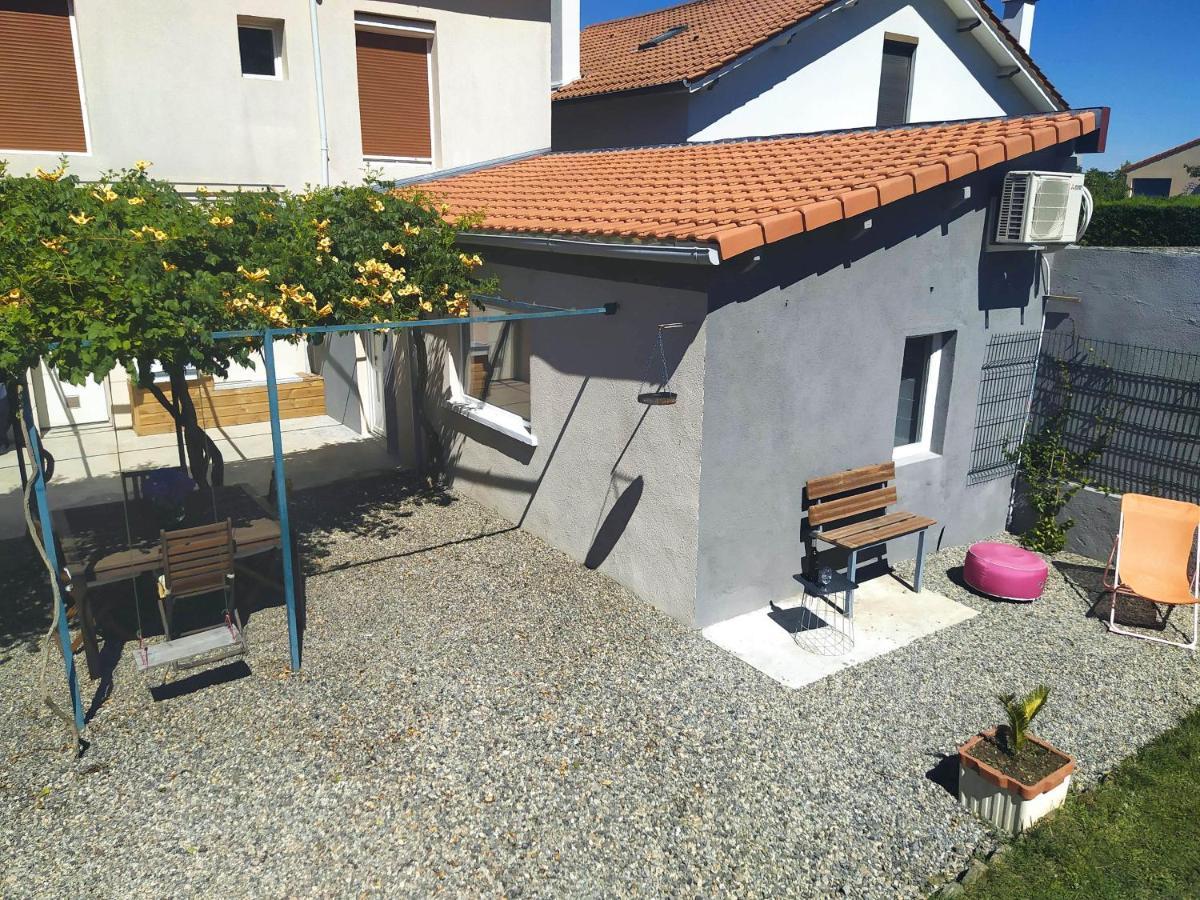 Studio 26 Vic-le-Comte Dış mekan fotoğraf