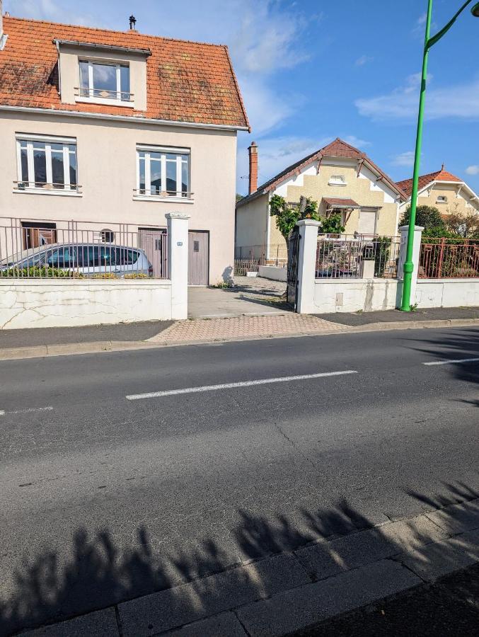 Studio 26 Vic-le-Comte Dış mekan fotoğraf